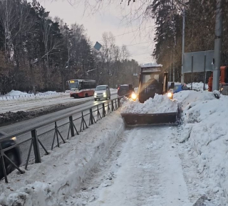 70 миллионов ₽ дополнительно выделили в Новосибирске на борьбу со снегом