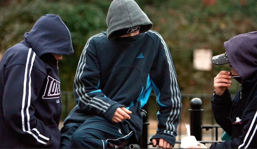 Агрессивных подростков хотят наказывать как взрослых.