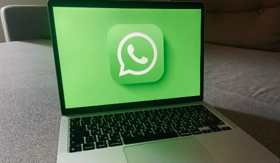 Новосибирскую компанию оштрафовали за использование WhatsApp*