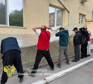 Новосибирские силовики накрыли подпольное казино в жилом доме на Покрышкина