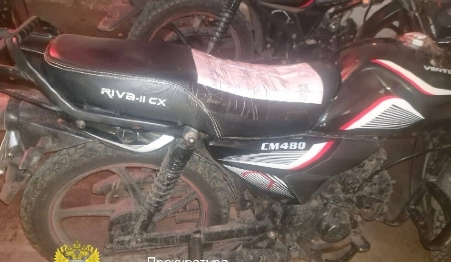 Новосибирец обокрал попавшего в ДТП мотоциклиста после оказанной ему помощи